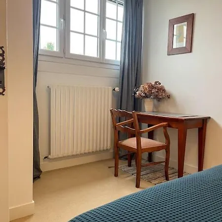 La Maison Fabane - Hypercentre De Holiday home Carentan