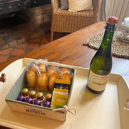 La Maison Fabane - Hypercentre De Holiday home Carentan