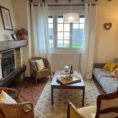 La Maison Fabane - Hypercentre De Holiday home Carentan